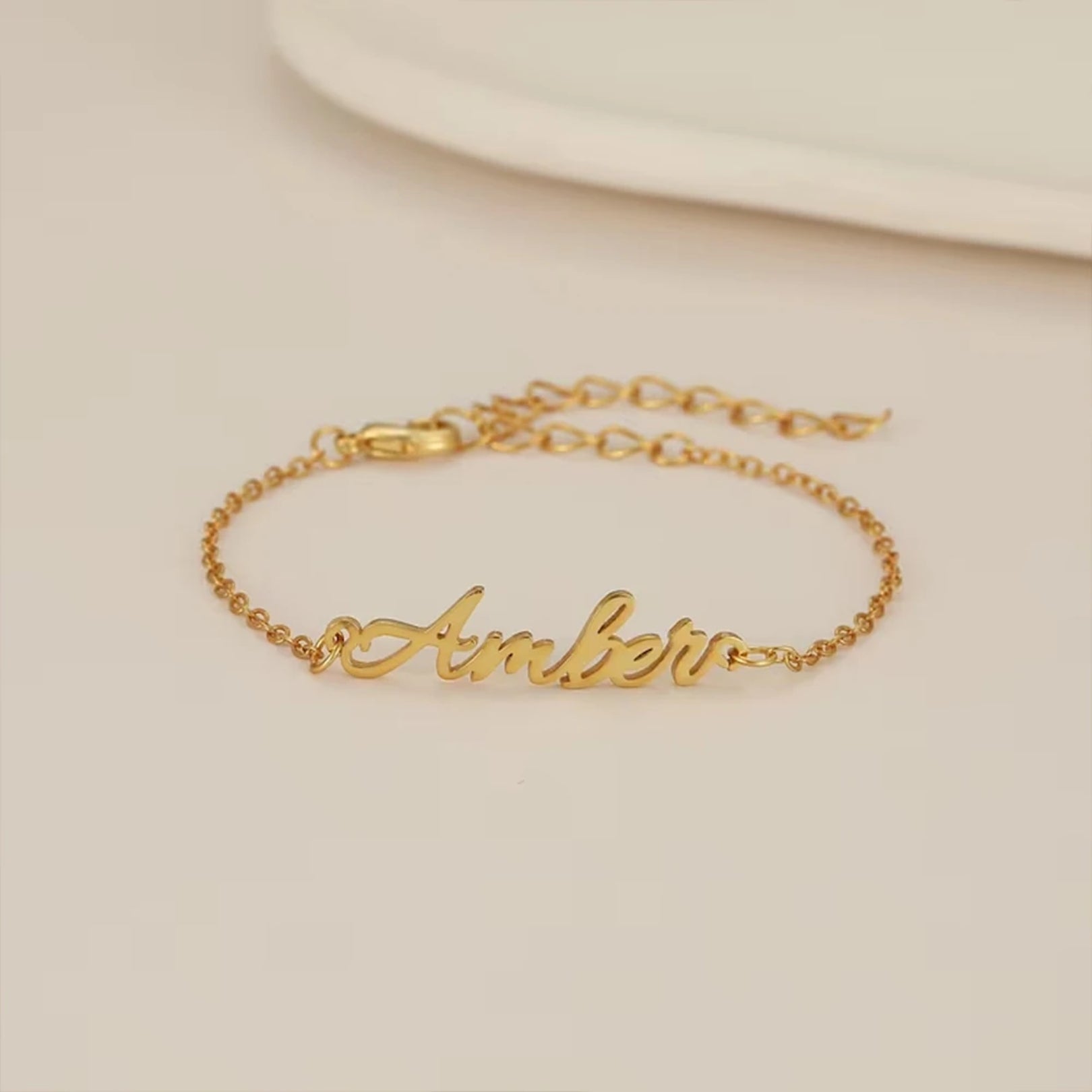 Custom Name in Unique Letters Bracelet - Laurel Jewel