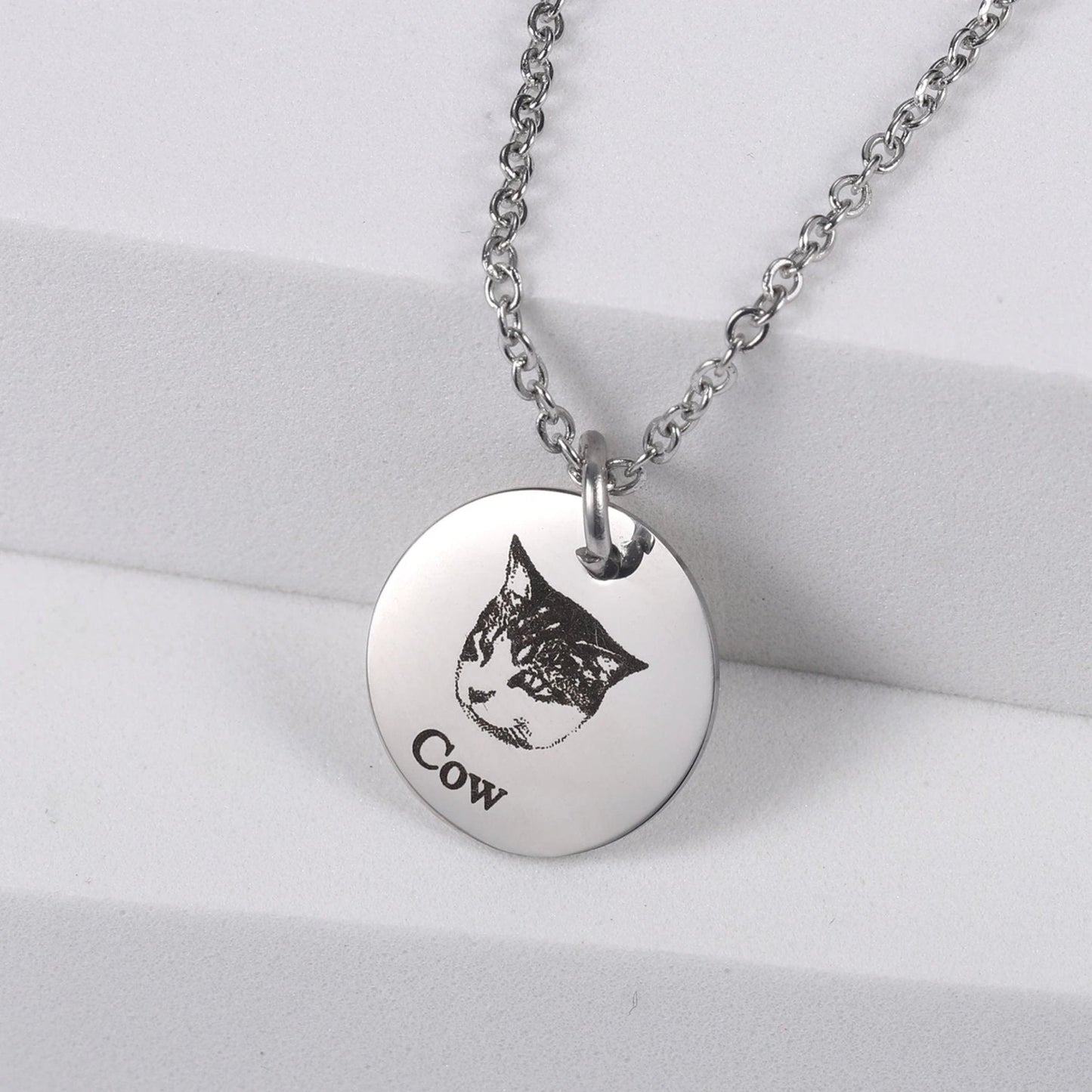 Custom Pet Photo and Name Necklace - Laurel Jewel