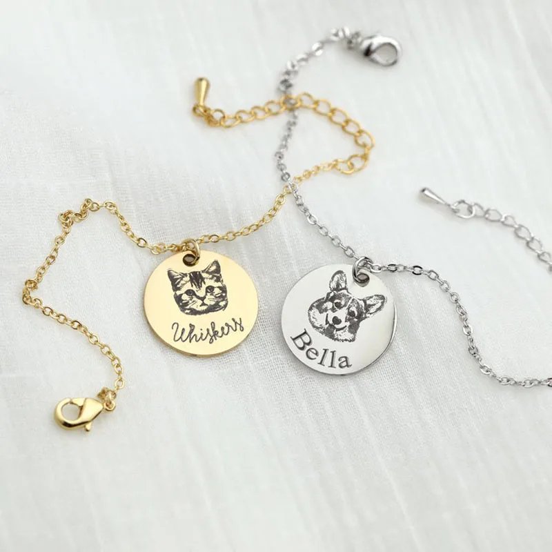 Custom Pet Portrait and Name Disc Bracelet - Laurel Jewel